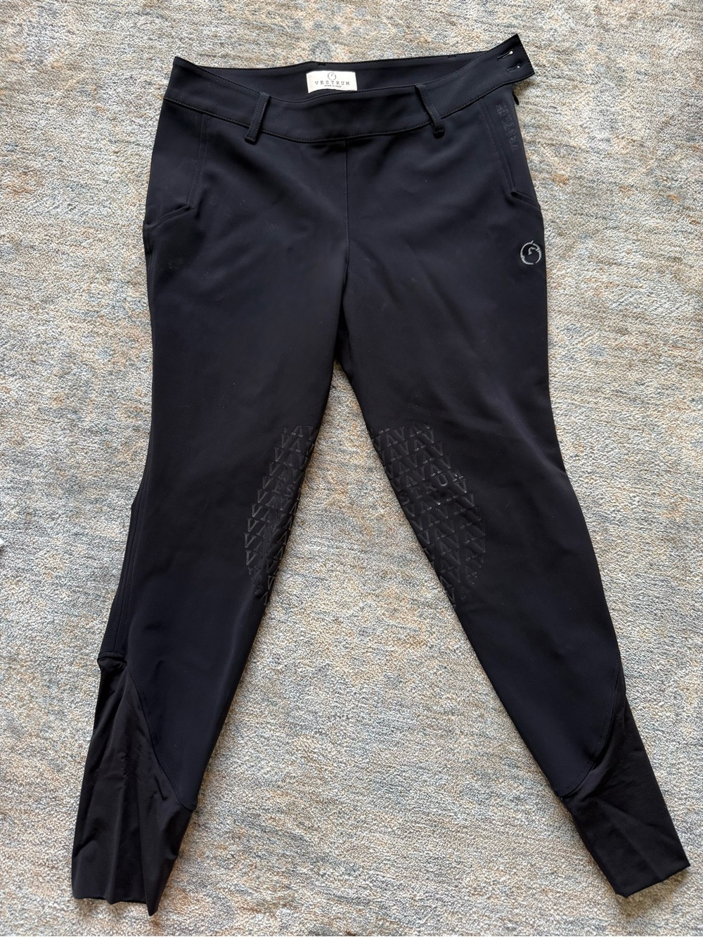 Vestrum Black Silicone Knee Grip Equestrian Riding Breeches